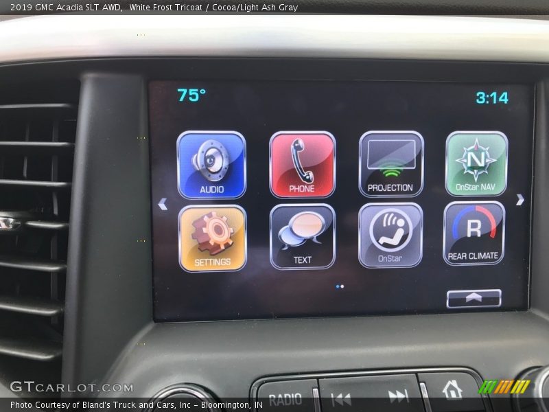 White Frost Tricoat / Cocoa/Light Ash Gray 2019 GMC Acadia SLT AWD