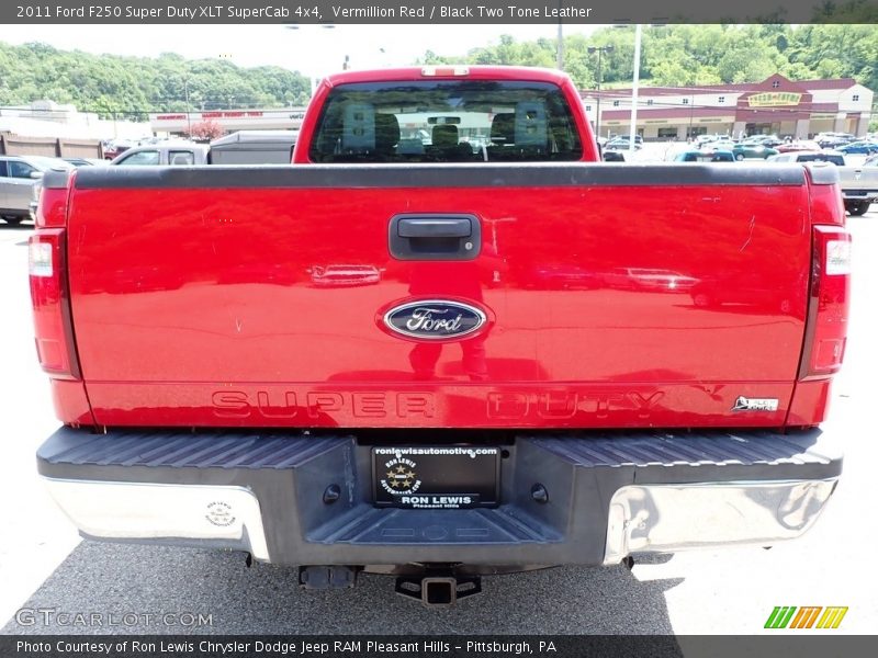Vermillion Red / Black Two Tone Leather 2011 Ford F250 Super Duty XLT SuperCab 4x4