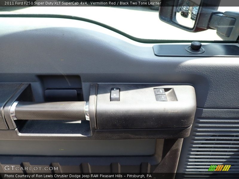 Vermillion Red / Black Two Tone Leather 2011 Ford F250 Super Duty XLT SuperCab 4x4