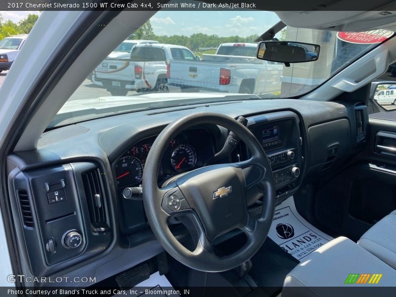 Summit White / Dark Ash/Jet Black 2017 Chevrolet Silverado 1500 WT Crew Cab 4x4