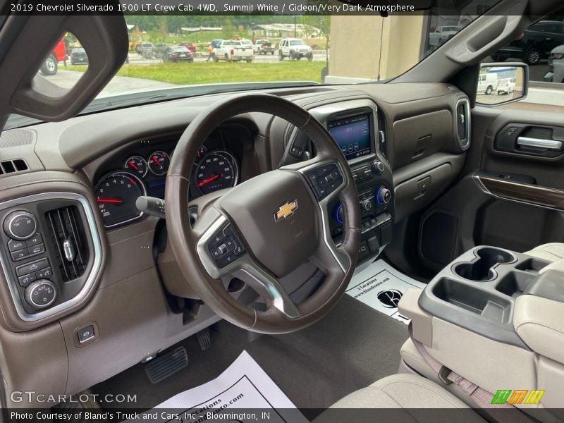 Summit White / Gideon/Very Dark Atmosphere 2019 Chevrolet Silverado 1500 LT Crew Cab 4WD