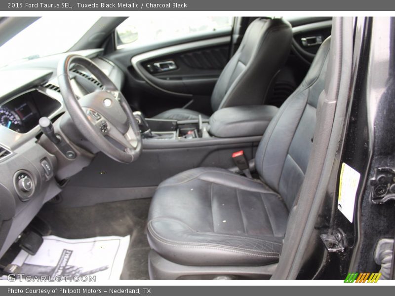 Tuxedo Black Metallic / Charcoal Black 2015 Ford Taurus SEL