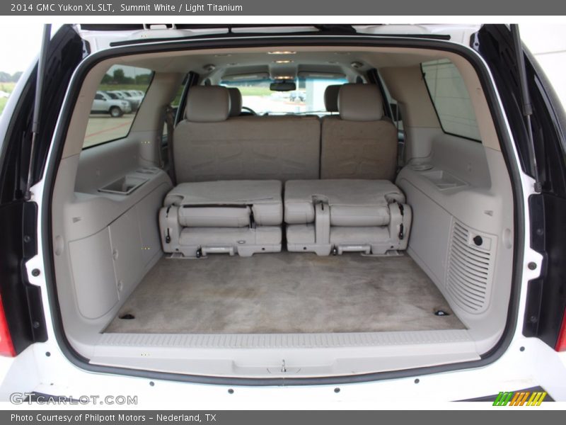  2014 Yukon XL SLT Trunk