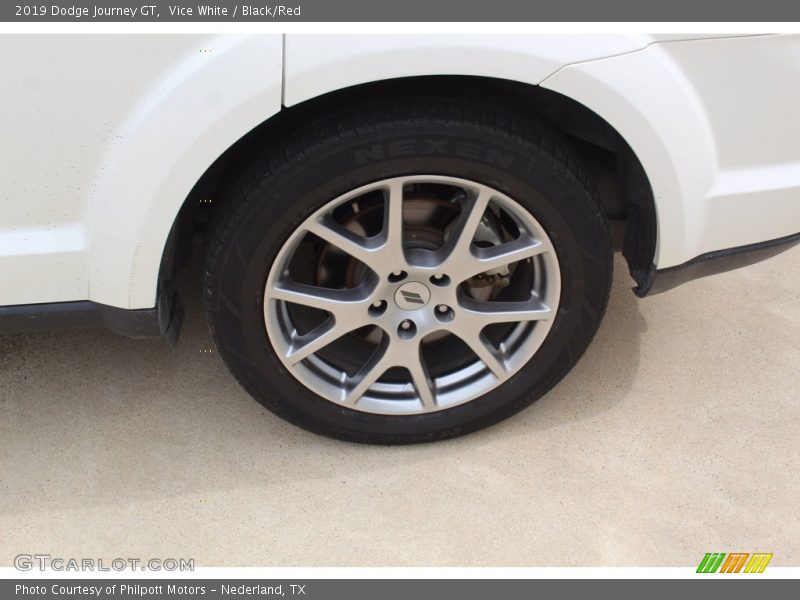 Vice White / Black/Red 2019 Dodge Journey GT