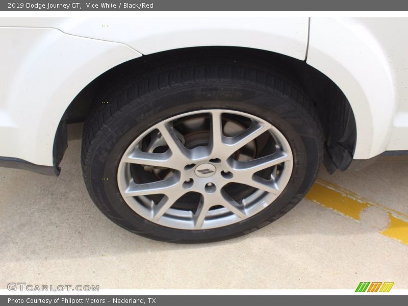 Vice White / Black/Red 2019 Dodge Journey GT