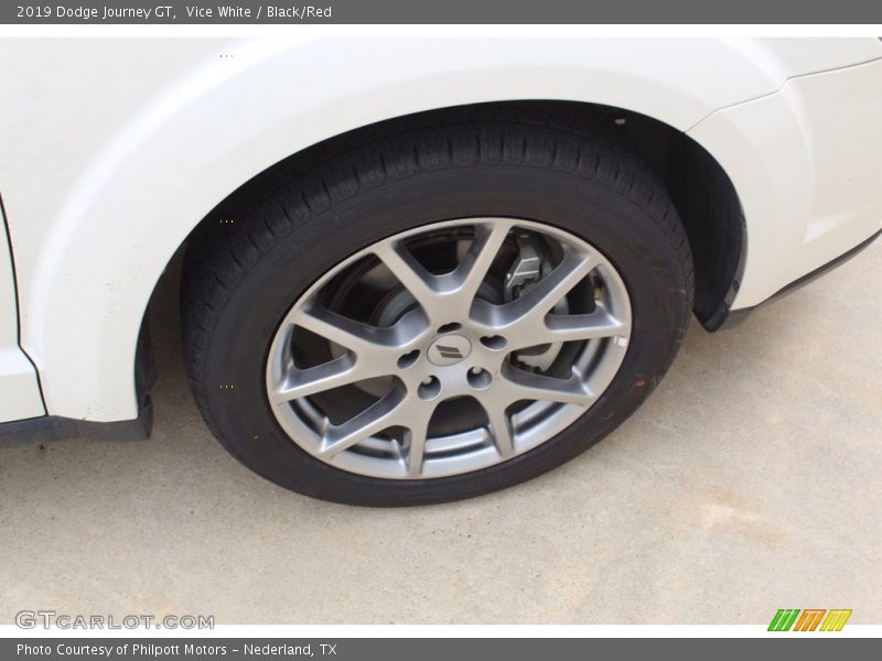 Vice White / Black/Red 2019 Dodge Journey GT