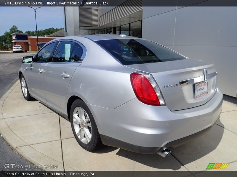 Ingot Silver Metallic / Charcoal Black 2011 Lincoln MKS FWD