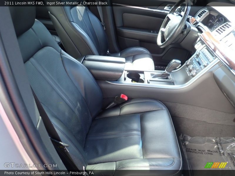 Ingot Silver Metallic / Charcoal Black 2011 Lincoln MKS FWD