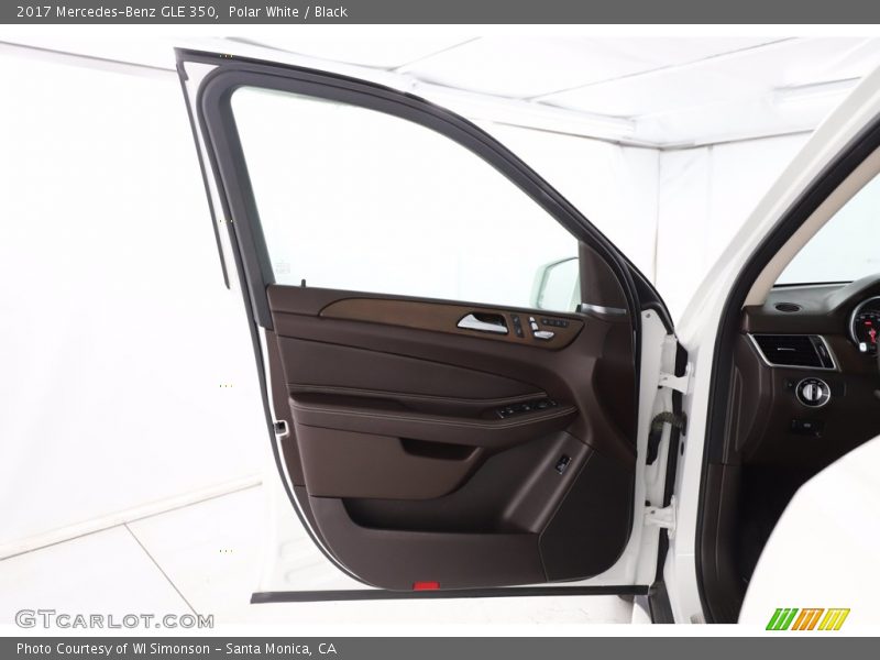 Polar White / Black 2017 Mercedes-Benz GLE 350
