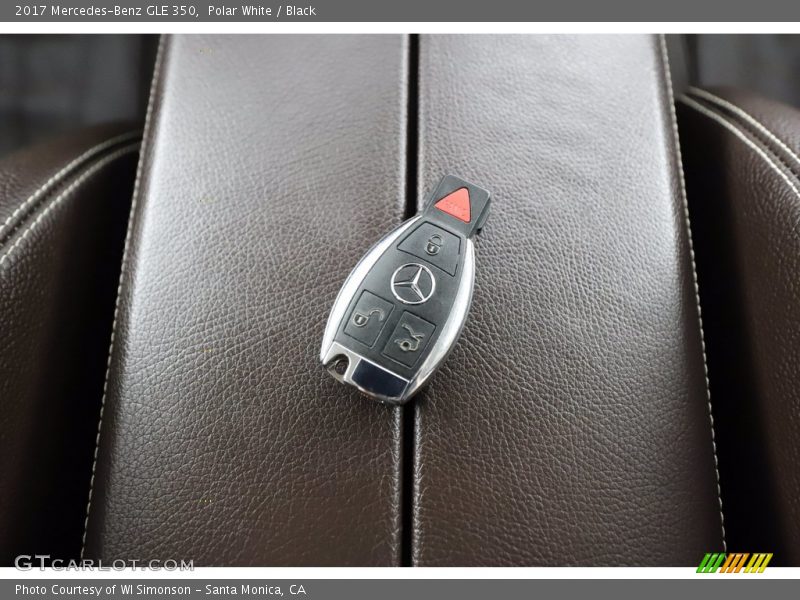 Polar White / Black 2017 Mercedes-Benz GLE 350