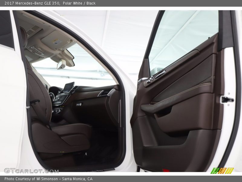 Polar White / Black 2017 Mercedes-Benz GLE 350