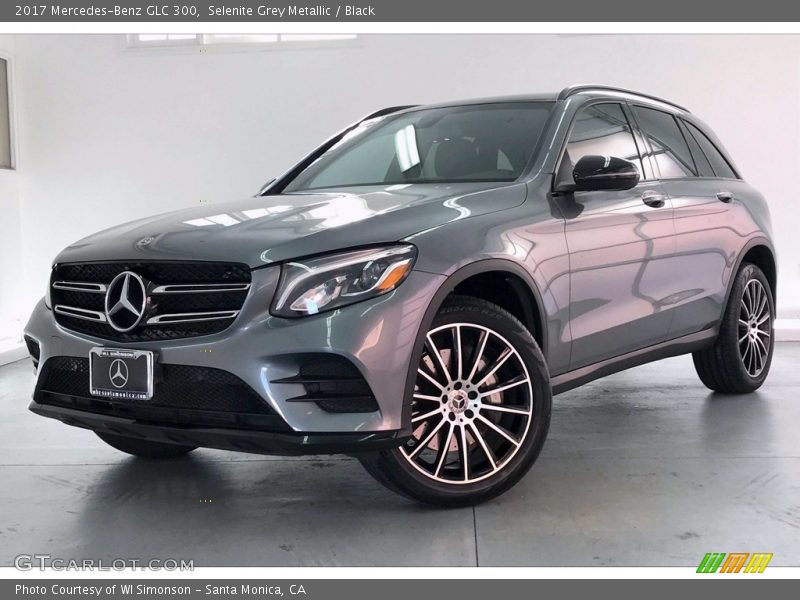 Selenite Grey Metallic / Black 2017 Mercedes-Benz GLC 300