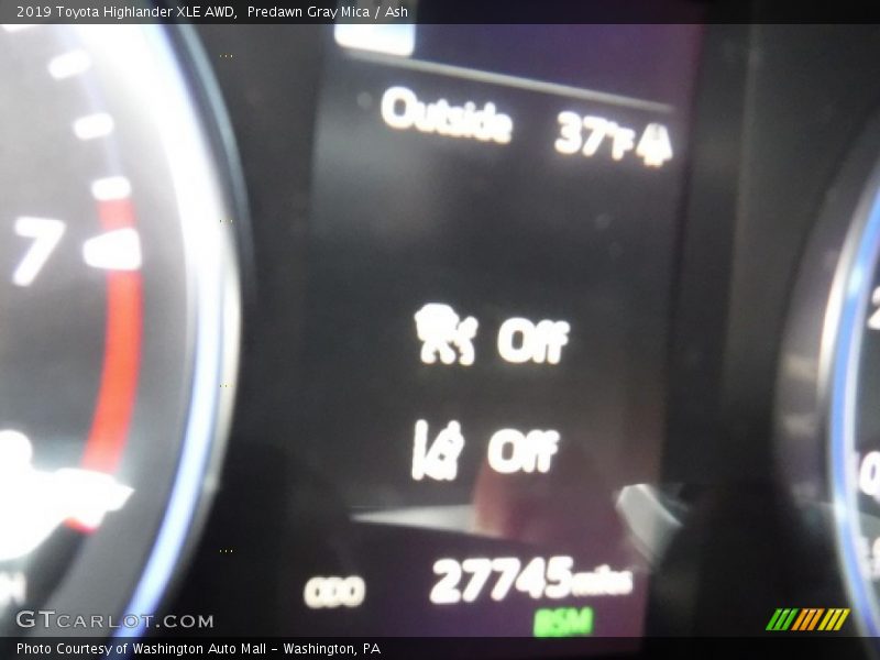 Predawn Gray Mica / Ash 2019 Toyota Highlander XLE AWD