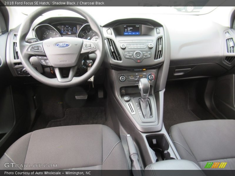 Shadow Black / Charcoal Black 2018 Ford Focus SE Hatch