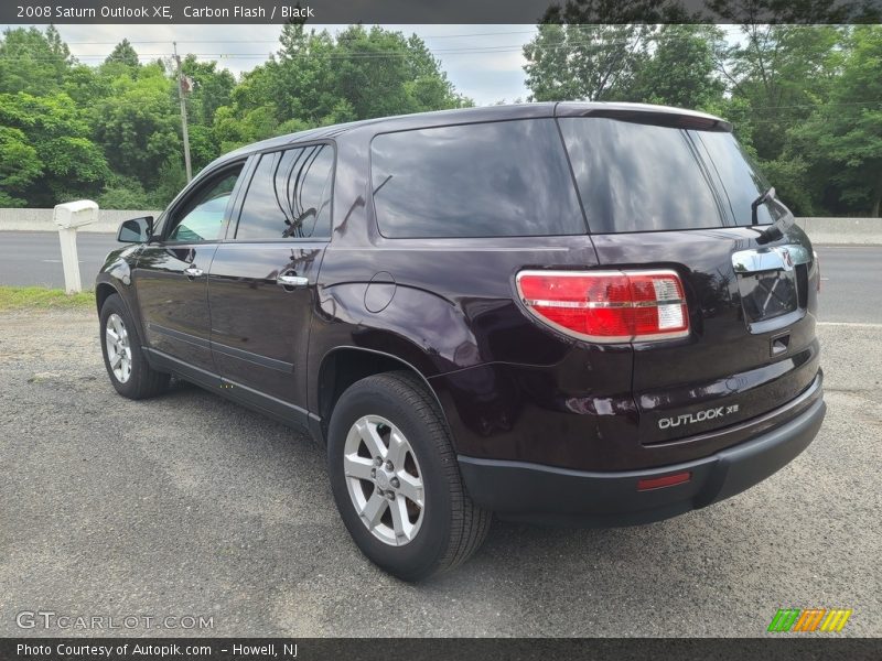 Carbon Flash / Black 2008 Saturn Outlook XE