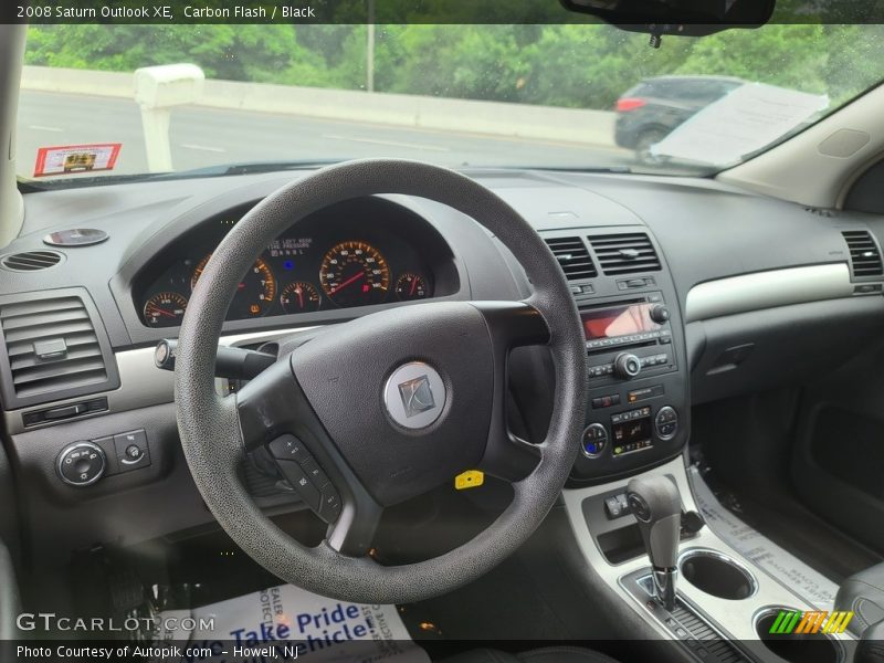 Carbon Flash / Black 2008 Saturn Outlook XE