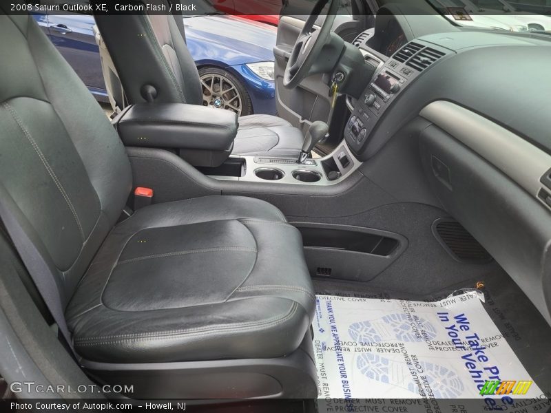 Carbon Flash / Black 2008 Saturn Outlook XE