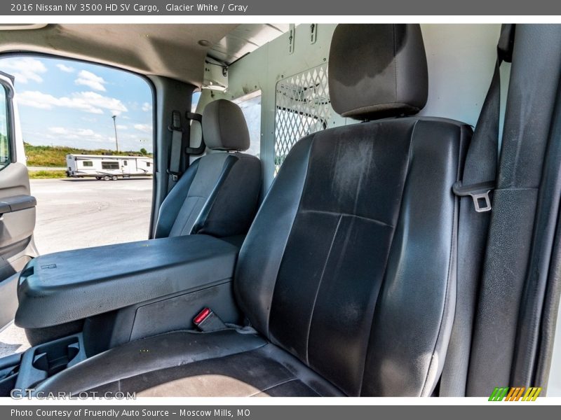 Glacier White / Gray 2016 Nissan NV 3500 HD SV Cargo
