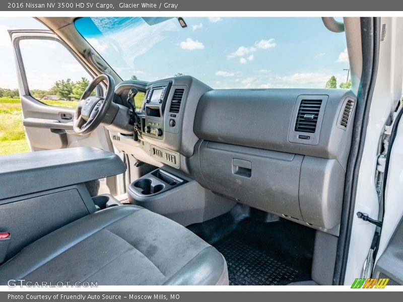 Glacier White / Gray 2016 Nissan NV 3500 HD SV Cargo