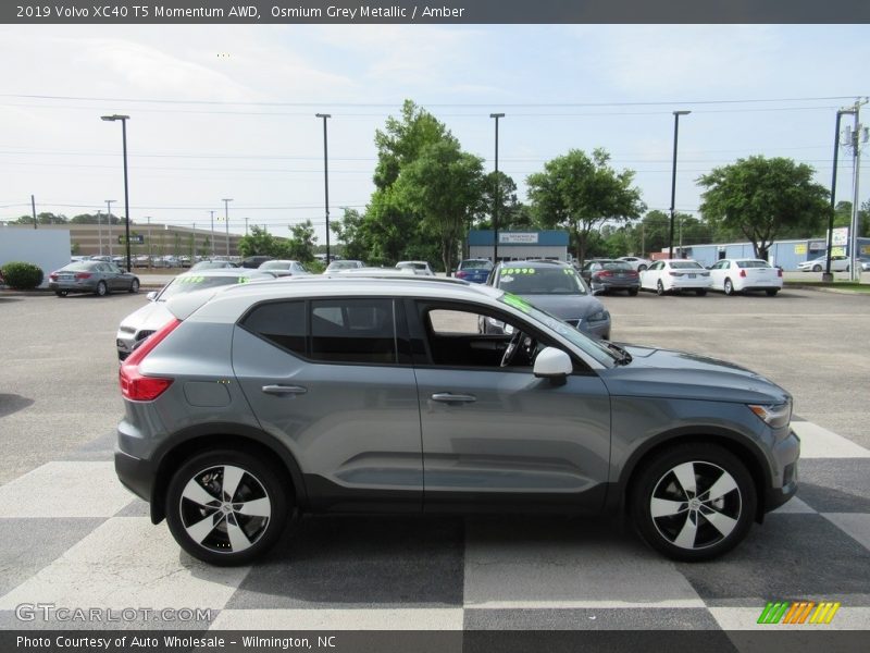 Osmium Grey Metallic / Amber 2019 Volvo XC40 T5 Momentum AWD