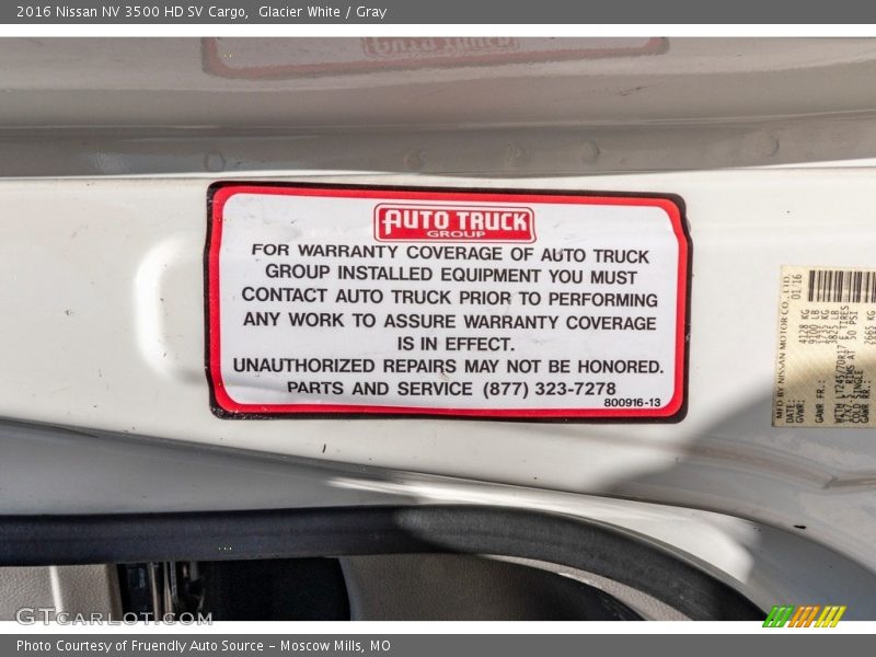 Glacier White / Gray 2016 Nissan NV 3500 HD SV Cargo