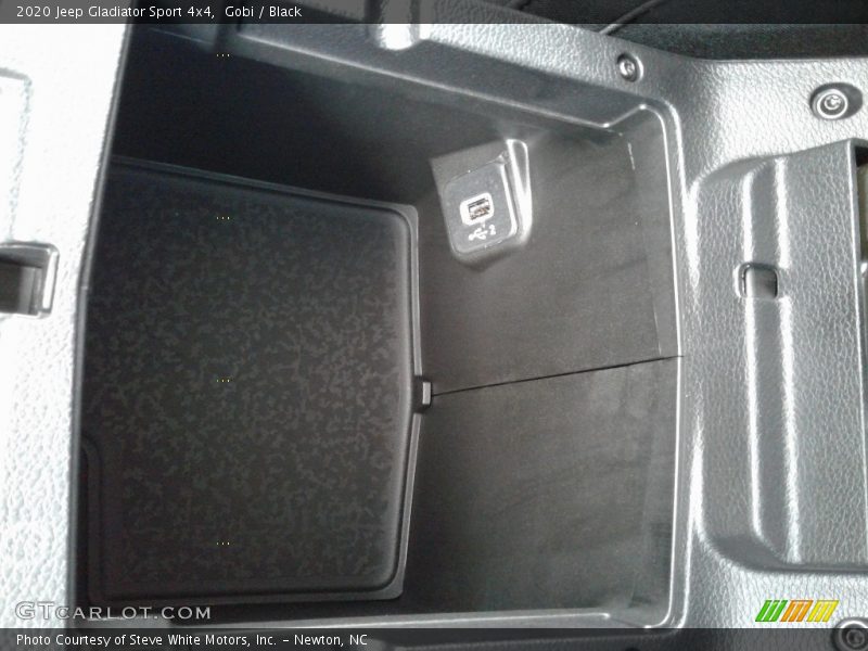 Gobi / Black 2020 Jeep Gladiator Sport 4x4