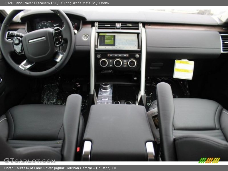 Yulong White Metallic / Ebony 2020 Land Rover Discovery HSE