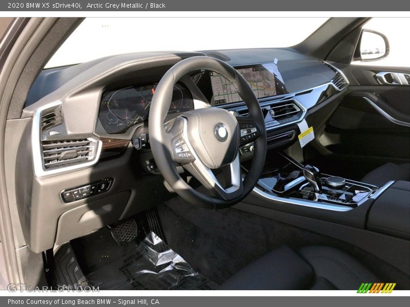 Arctic Grey Metallic / Black 2020 BMW X5 sDrive40i