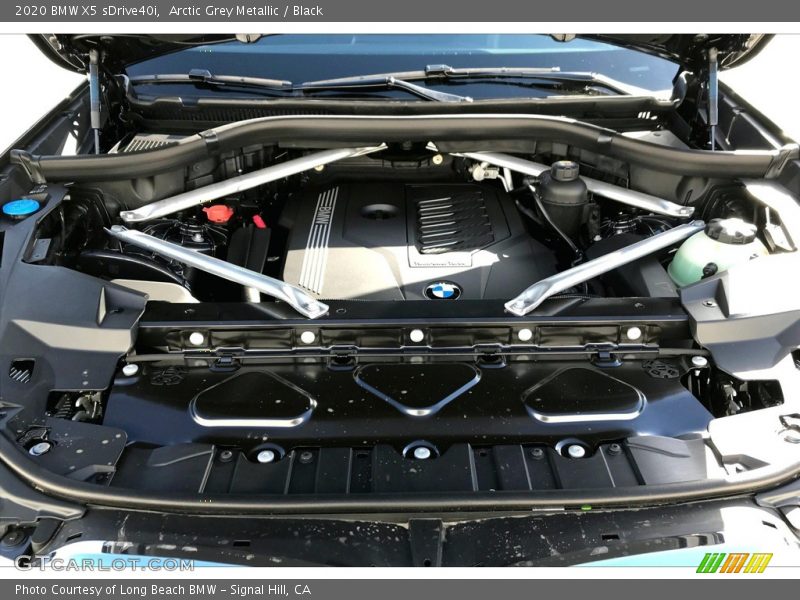 Arctic Grey Metallic / Black 2020 BMW X5 sDrive40i