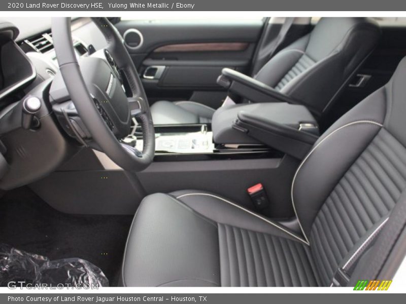 Yulong White Metallic / Ebony 2020 Land Rover Discovery HSE