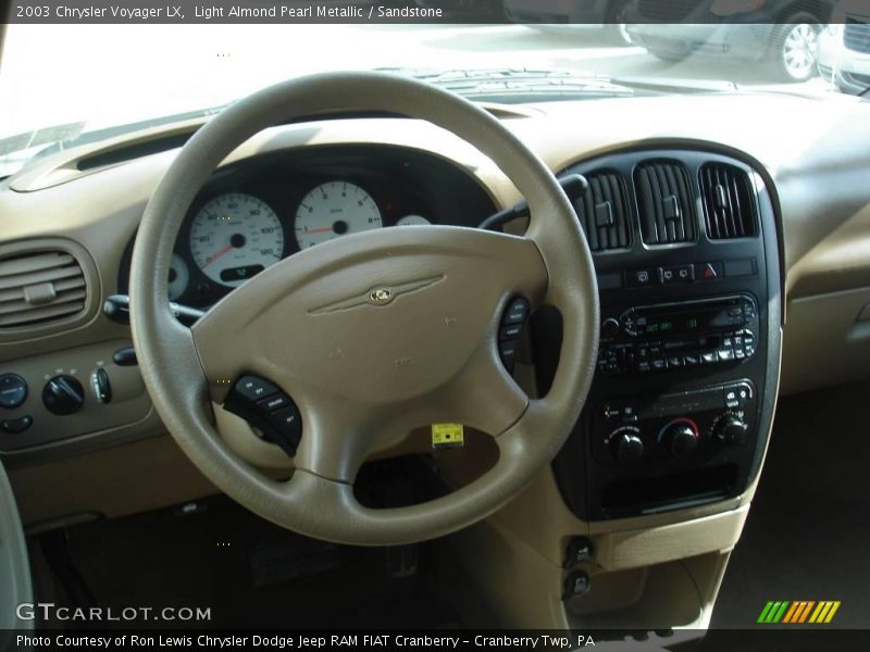 Light Almond Pearl Metallic / Sandstone 2003 Chrysler Voyager LX