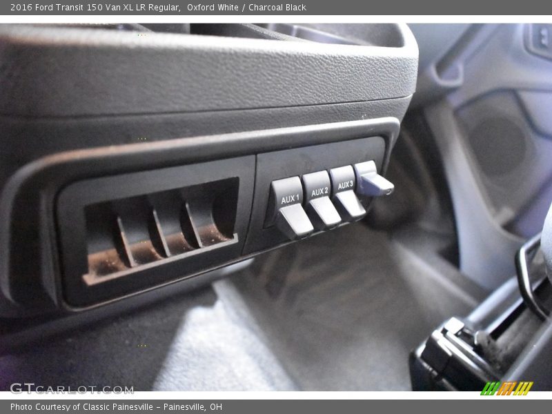 Controls of 2016 Transit 150 Van XL LR Regular