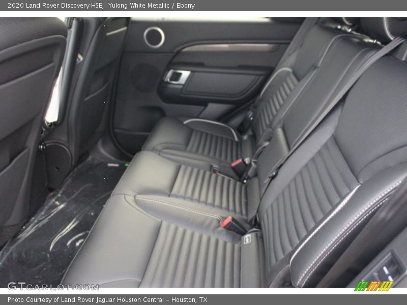 Yulong White Metallic / Ebony 2020 Land Rover Discovery HSE