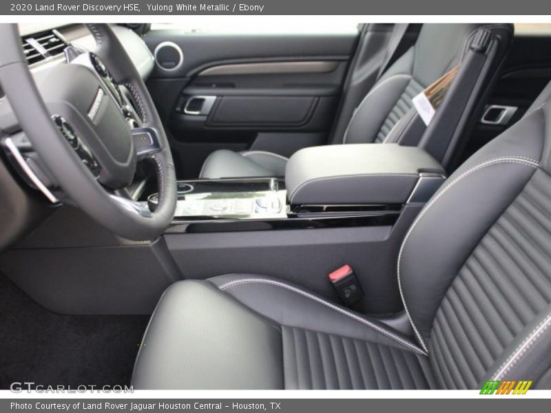 Yulong White Metallic / Ebony 2020 Land Rover Discovery HSE