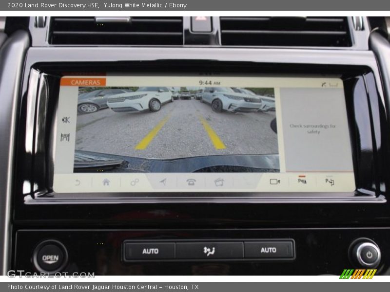 Yulong White Metallic / Ebony 2020 Land Rover Discovery HSE