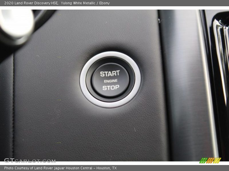 Yulong White Metallic / Ebony 2020 Land Rover Discovery HSE
