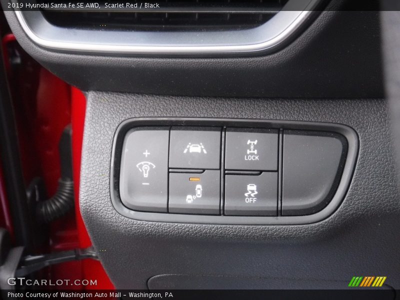 Scarlet Red / Black 2019 Hyundai Santa Fe SE AWD