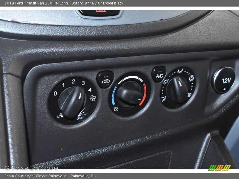 Oxford White / Charcoal black 2019 Ford Transit Van 250 HR Long