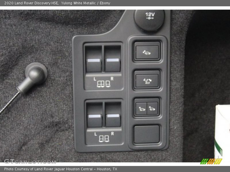 Yulong White Metallic / Ebony 2020 Land Rover Discovery HSE
