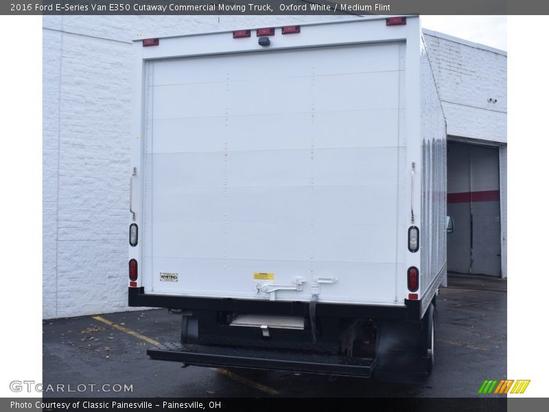Oxford White / Medium Flint 2016 Ford E-Series Van E350 Cutaway Commercial Moving Truck