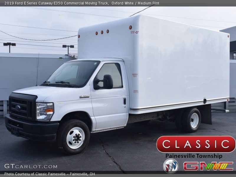 Oxford White / Medium Flint 2019 Ford E Series Cutaway E350 Commercial Moving Truck