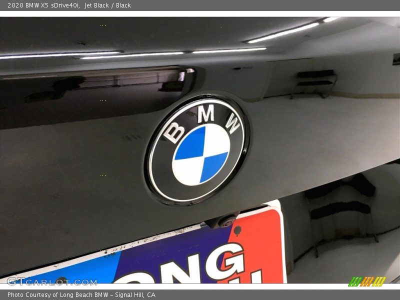 Jet Black / Black 2020 BMW X5 sDrive40i