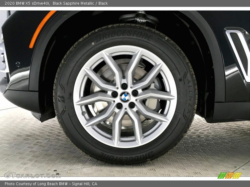 Black Sapphire Metallic / Black 2020 BMW X5 sDrive40i