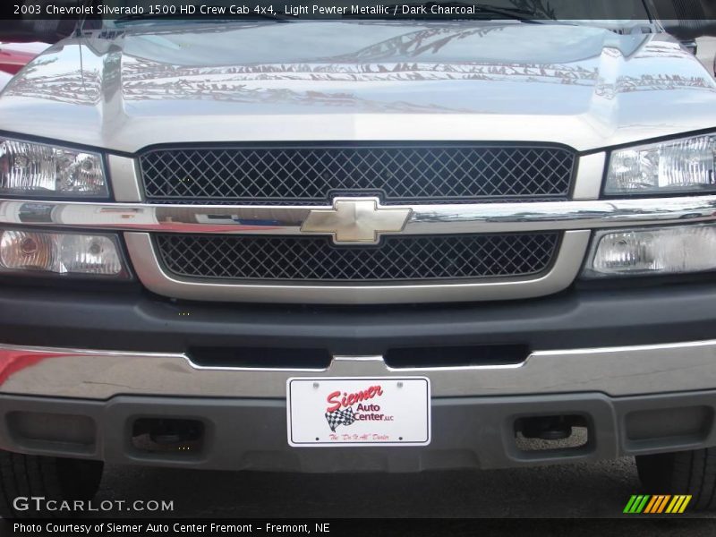 Light Pewter Metallic / Dark Charcoal 2003 Chevrolet Silverado 1500 HD Crew Cab 4x4