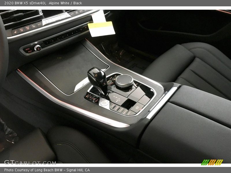 Alpine White / Black 2020 BMW X5 sDrive40i