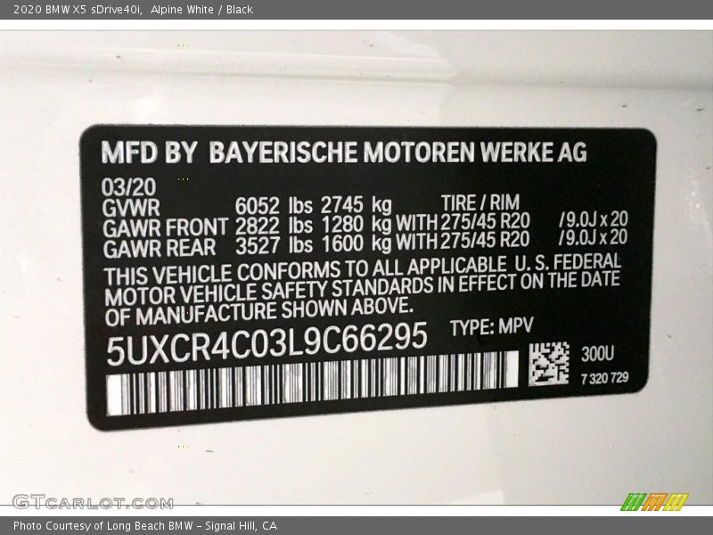 Alpine White / Black 2020 BMW X5 sDrive40i