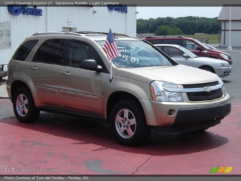 Sandstone Metallic / Light Cashmere 2005 Chevrolet Equinox LT