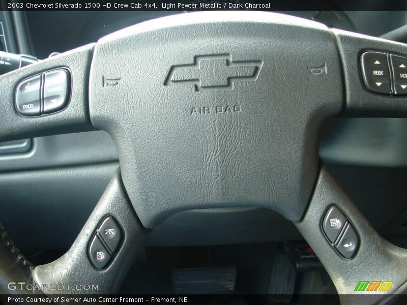 Light Pewter Metallic / Dark Charcoal 2003 Chevrolet Silverado 1500 HD Crew Cab 4x4
