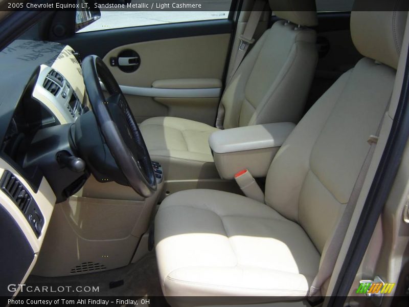 Sandstone Metallic / Light Cashmere 2005 Chevrolet Equinox LT