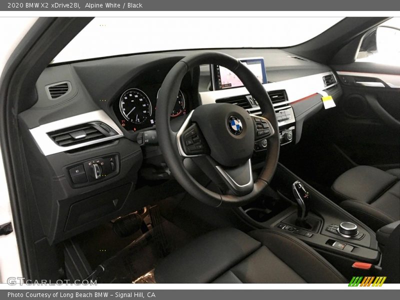 Alpine White / Black 2020 BMW X2 xDrive28i